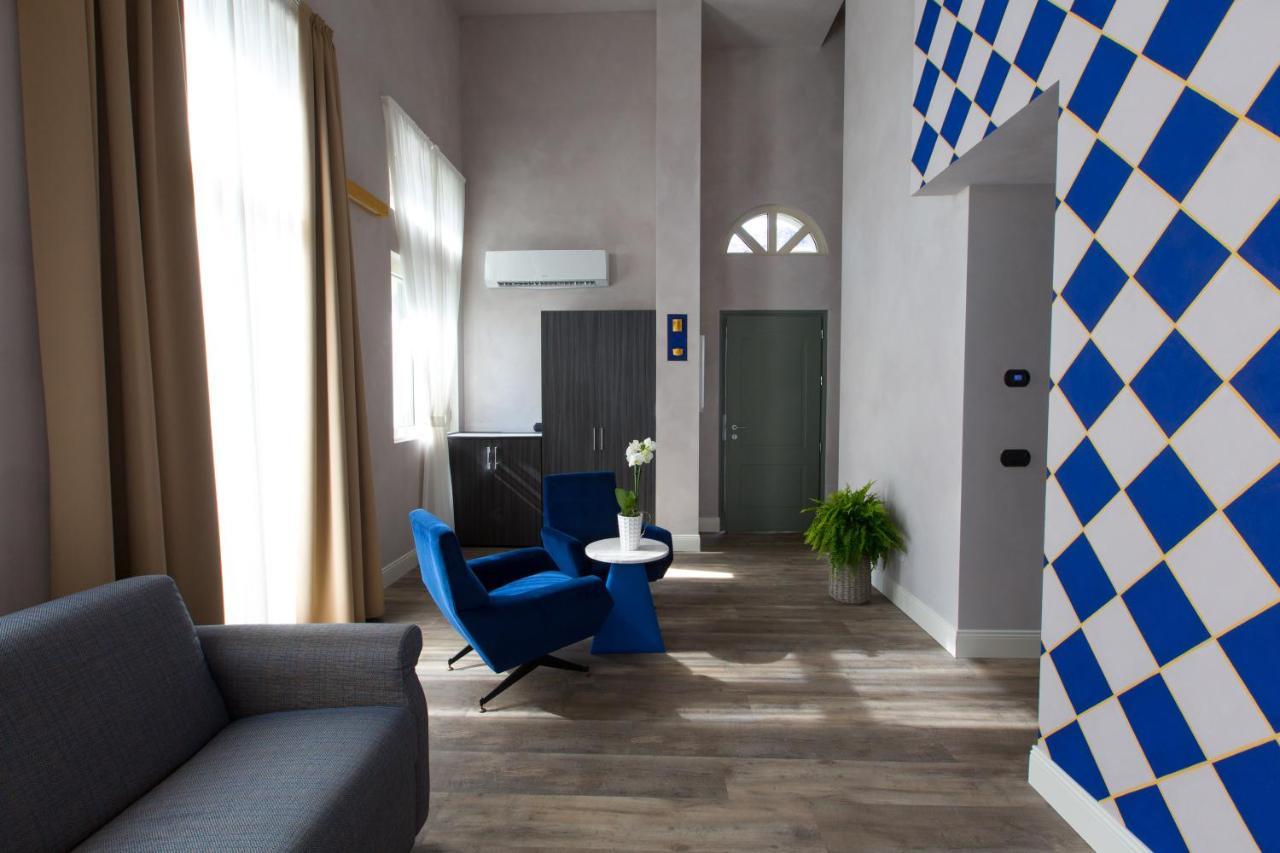 Hotel Al Campanile - Luxury Suites & Apartments Baveno Luaran gambar