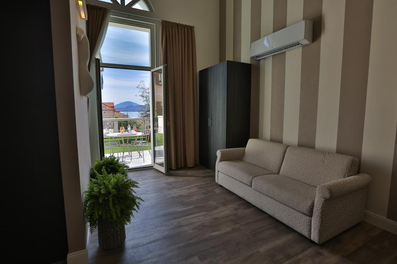 Hotel Al Campanile - Luxury Suites & Apartments Baveno Luaran gambar