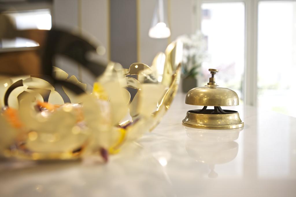 Hotel Al Campanile - Luxury Suites & Apartments Baveno Luaran gambar