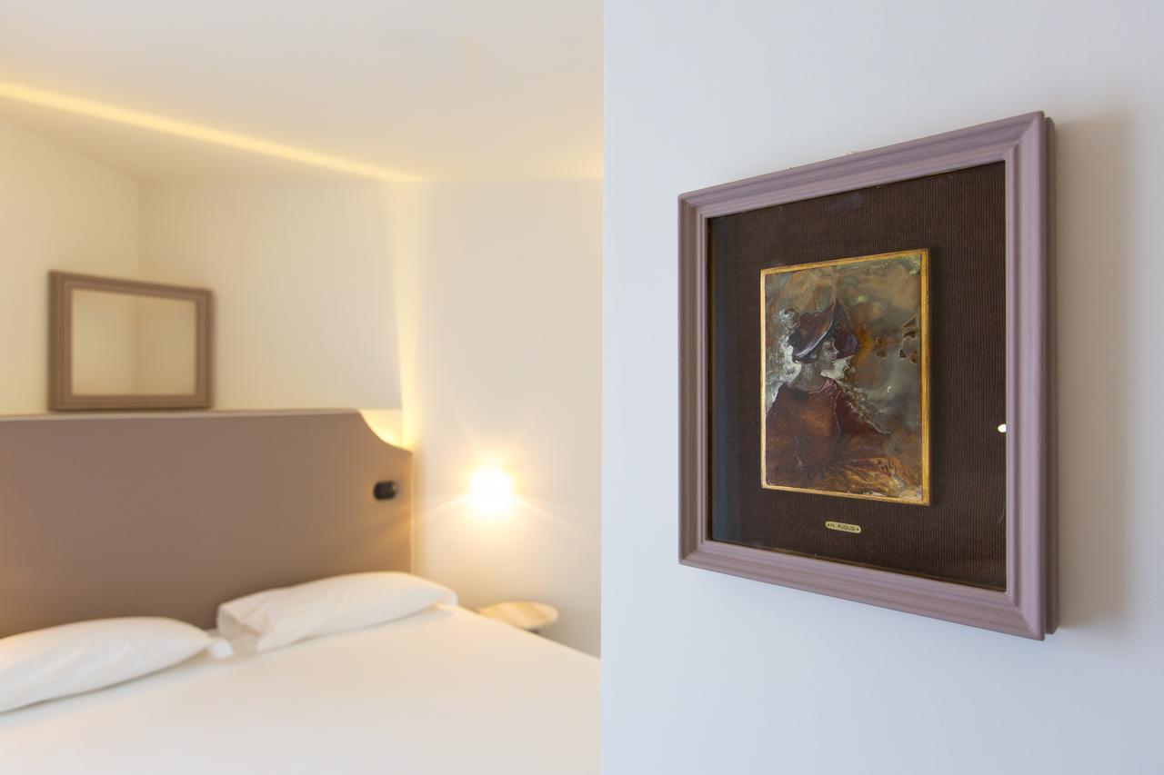 Hotel Al Campanile - Luxury Suites & Apartments Baveno Luaran gambar