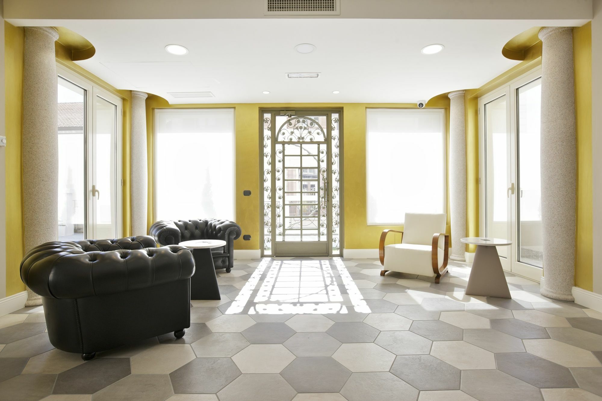 Hotel Al Campanile - Luxury Suites & Apartments Baveno Luaran gambar
